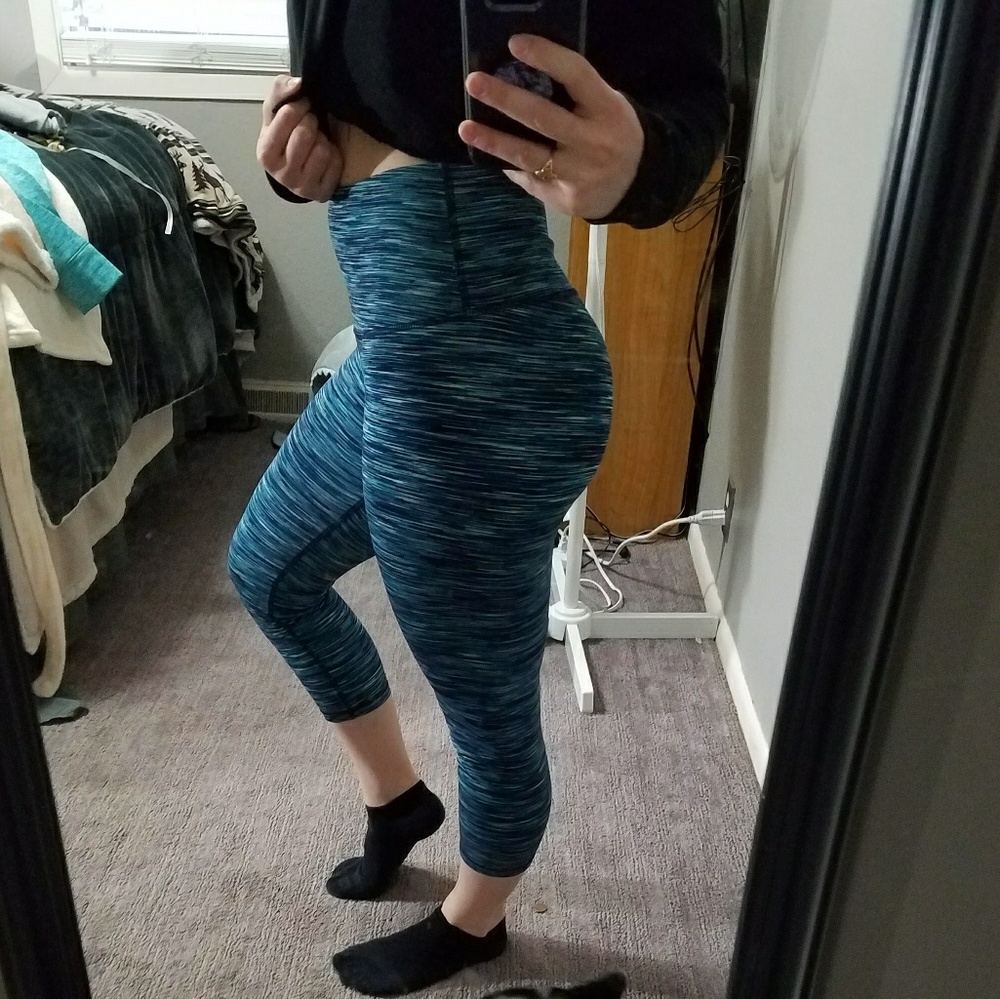 Old navy athletic capris